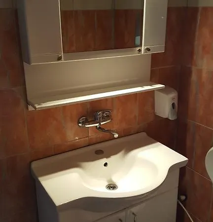 ホステル Otard *