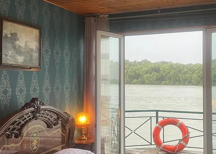 Otard Hostel Belgrad