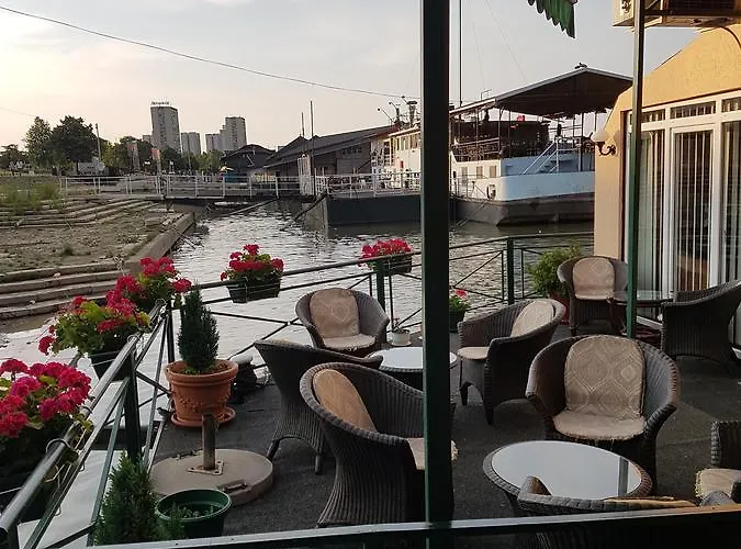 Hostel Otard Belgrad